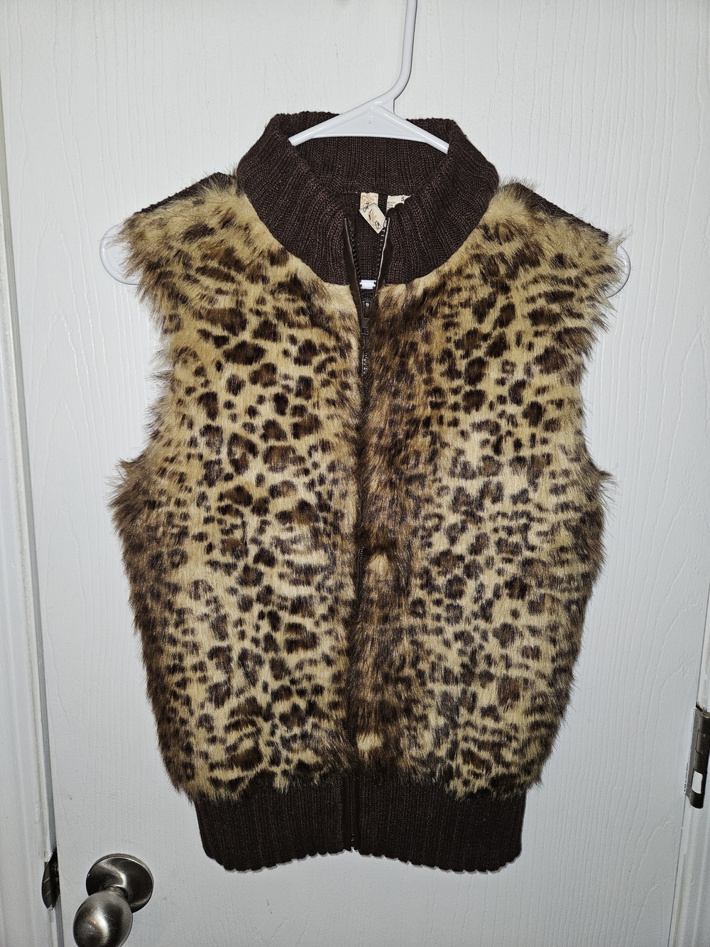 Tiara Brown Ribbed Knit Vest with Faux Fur